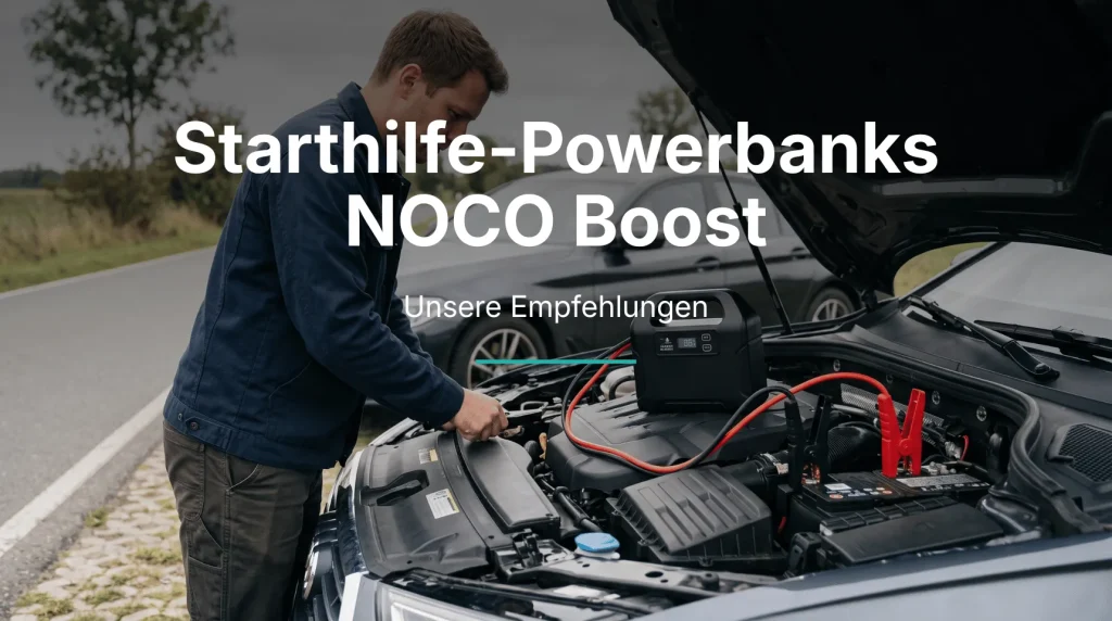 Starthilfe-Powerbank NOCO Boost am Auto bei geöffneter Motorhaube